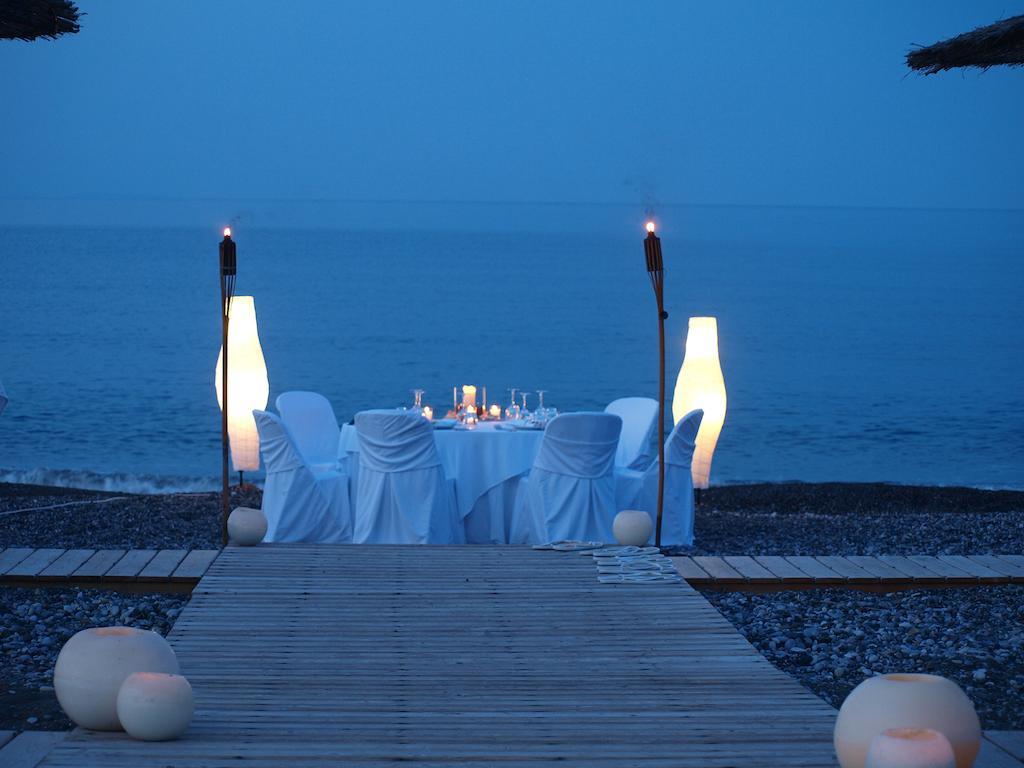 Thalatta Seaside Hotel Agia Anna  Esterno foto